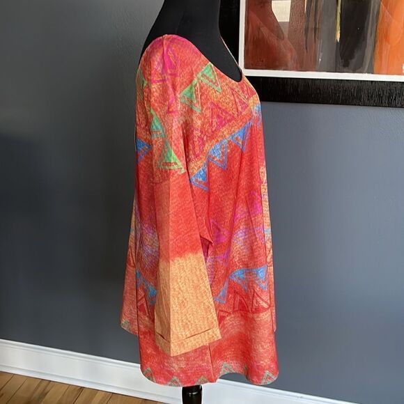 Made with ❤️ multicolor 3/4 cuffed sleeve kaftan style top. NWT. XXL. - Picture 3 of 6